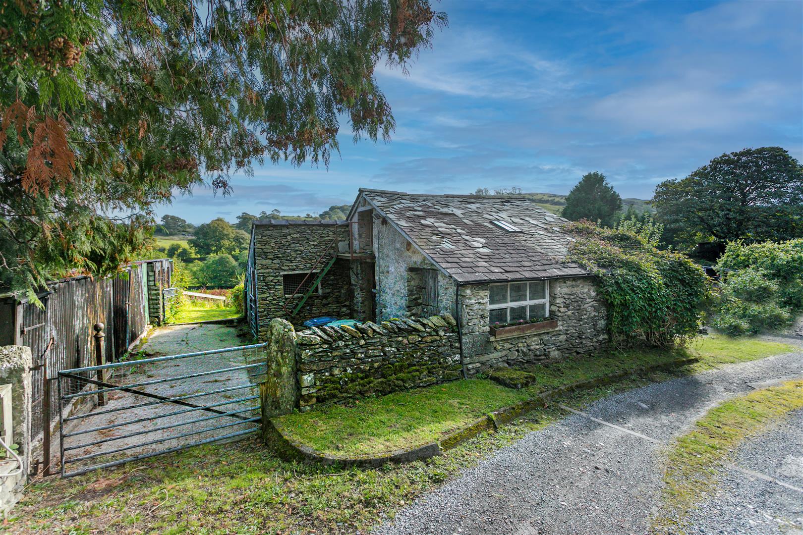 Bateman Fold House & Bungalow, Crook, Kendal LA8 8LN Matthews Benjamin